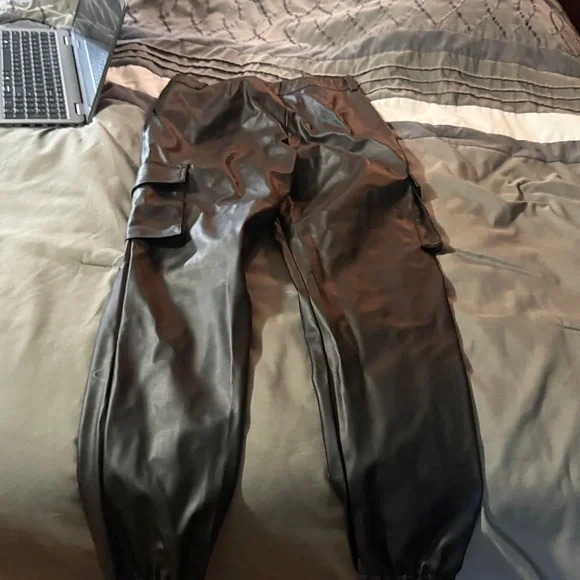 Fashion Nova Black Faux Leather Pants - Picture 4 of 4